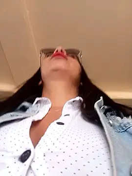 Nathaly 12 online show from December 2025 04:05:01 PM