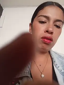 Snapshot of Nathaly_12 chatting on May 2026 06:04:02 PM Nathaly 12 online show from May 2026 06:04:02 PM