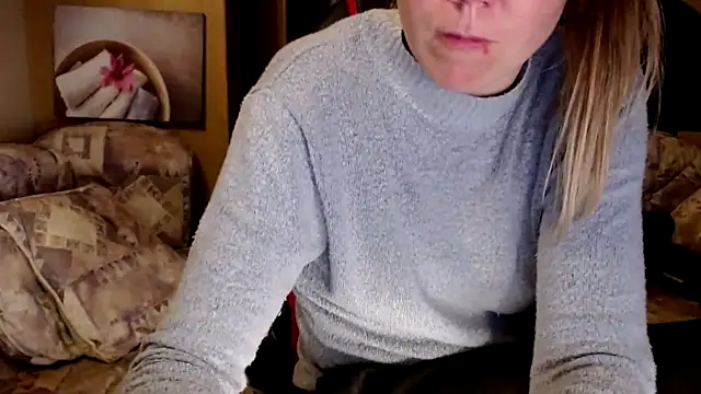 Snapshot of CallMeMaria chatting on January 2025 08:44:01 PM CallMeMaria online show from January 2025 08:44:01 PM