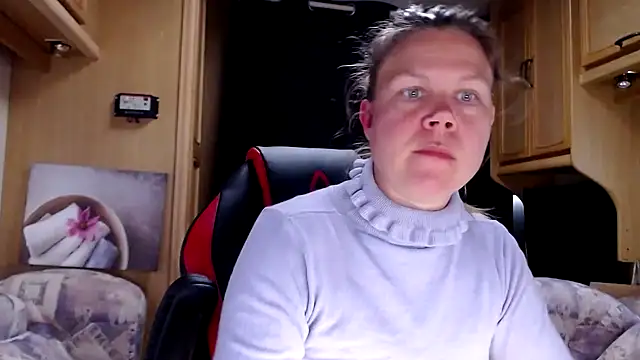 Snapshot of CallMeMaria chatting on January 2025 01:53:02 PM CallMeMaria online show from January 2025 01:53:02 PM