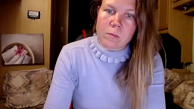 Snapshot of CallMeMaria chatting on January 2025 08:10:01 PM CallMeMaria online show from January 2025 08:10:01 PM