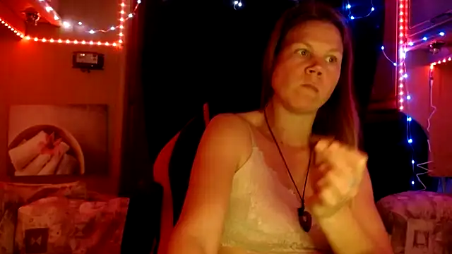 Snapshot of CallMeMaria chatting on January 2025 08:00:01 PM CallMeMaria online show from January 2025 08:00:01 PM