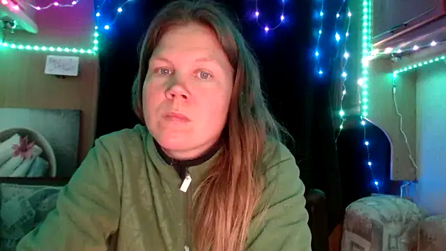 Snapshot of CallMeMaria chatting on February 2025 06:13:02 PM CallMeMaria online show from February 2025 06:13:02 PM