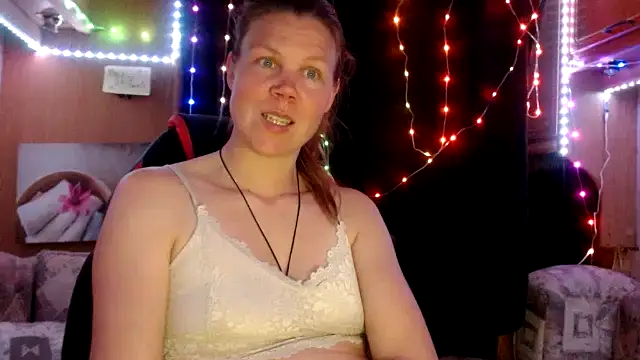 Snapshot of CallMeMaria chatting on February 2025 07:42:01 PM CallMeMaria online show from February 2025 07:42:01 PM