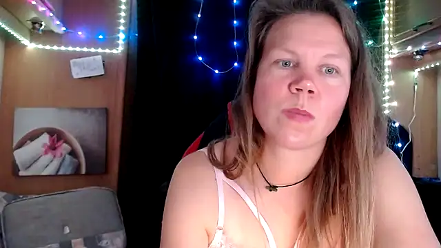 Snapshot of CallMeMaria chatting on March 2025 02:26:02 PM CallMeMaria online show from March 2025 02:26:02 PM