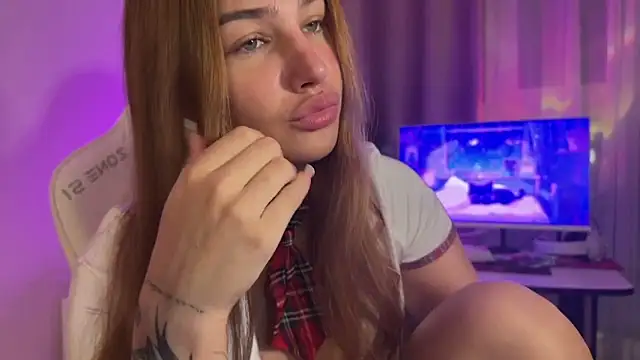 Anna Six online show from December 2025 01:57:02 AM