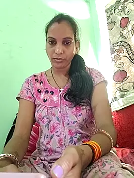 Hotty-Nidhi online show from November 2025 02:44:01 AM