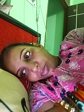 Hotty-Nidhi online show from November 2025 06:07:01 PM