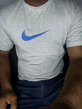 HARSHHU01 online show from February 2026 05:13:02 PM