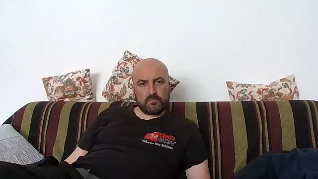 maxxxio12 online show from April 2026 11:27:02 AM