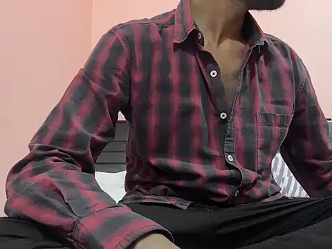 Snapshot of yours_devil__ chatting on November 2025 09:14:01 PM yours devil online show from November 2025 09:14:01 PM