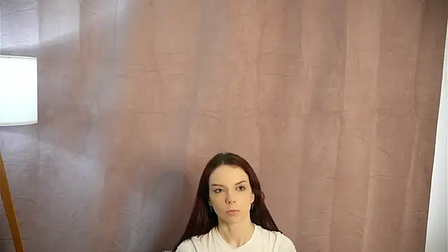 Snapshot of SillviaAven chatting on March 2025 09:43:01 AM SillviaAven online show from March 2025 09:43:01 AM