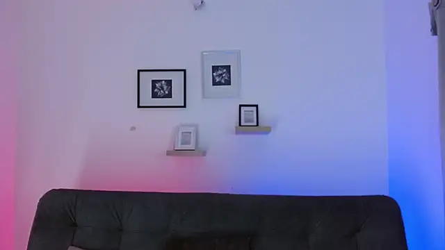 Snapshot of julian_vogue chatting on March 2025 06:55:01 PM julian vogue online show from March 2025 06:55:01 PM