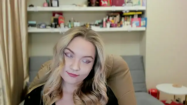 Snapshot of Kara_Smith_ chatting on February 2026 12:22:02 AM Kara Smith online show from February 2026 12:22:02 AM