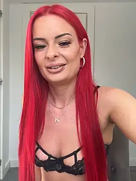 FariBanxOfficial online show from October 2025 01:22:01 PM