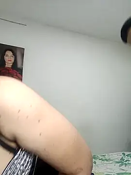 megan milf79 online show from November 2025 05:39:01 PM