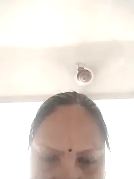 Snapshot of Arohi35 chatting on March 2025 01:18:01 PM Arohi35 online show from March 2025 01:18:01 PM