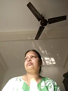 Snapshot of Arohi35 chatting on February 2026 03:00:02 AM Arohi35 online show from February 2026 03:00:02 AM