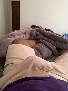 atty131208 online show from September 2025 05:01:02 AM