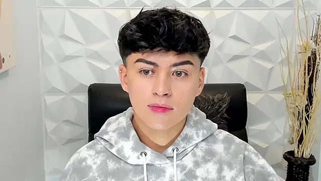 Snapshot of Sam_Daves chatting on January 2026 12:43:01 PM Sam Daves online show from January 2026 12:43:01 PM