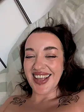Petite Juicy Olive online show from June 2026 08:57:02 AM