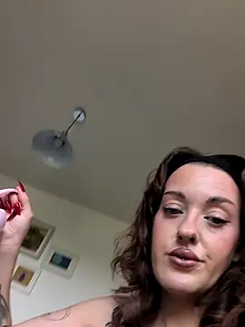 Petite Juicy Olive online show from July 2026 08:40:01 AM