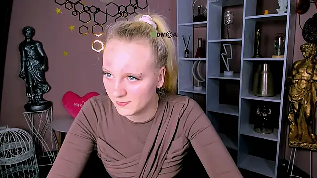 Snapshot of madam_uliis chatting on March 2026 04:36:01 PM madam uliis online show from March 2026 04:36:01 PM