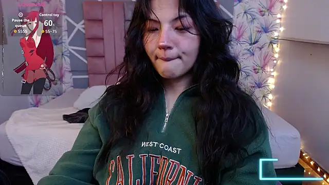 Asaray T online show from November 2025 05:33:01 PM