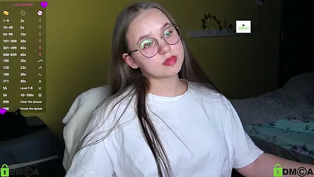 Lilysweet13 online show from November 2025 05:36:02 PM