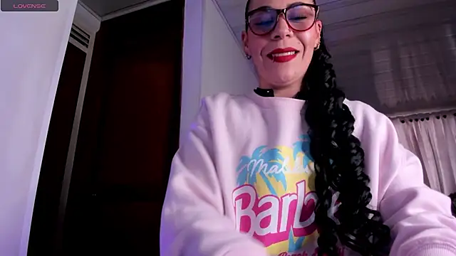 Snapshot of mia_velvet1 chatting on July 2026 06:35:02 PM mia velvet1 online show from July 2026 06:35:02 PM