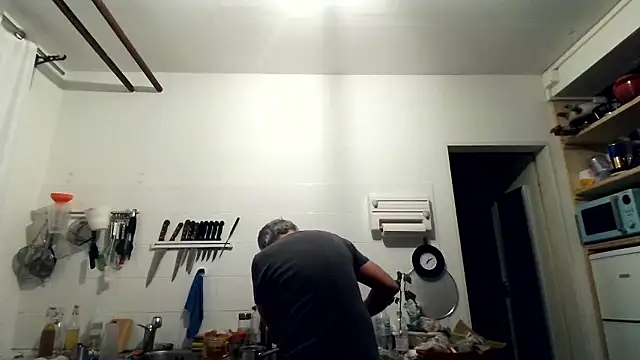 Berg Boy online show from January 2026 06:08:01 AM