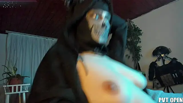 cos operator online show from March 2026 07:05:01 PM