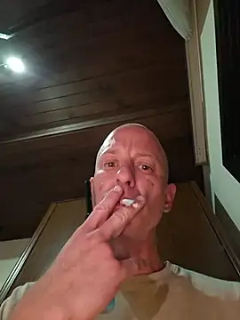 Snapshot of svenpfeifer chatting on July 2026 10:58:02 PM svenpfeifer online show from July 2026 10:58:02 PM
