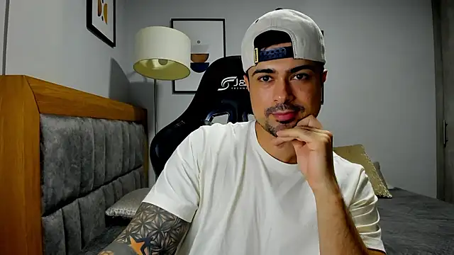 Dante Storm online show from January 2026 03:56:01 AM