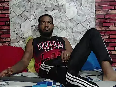 BladeFoxxx1 online show from March 2026 01:02:02 AM