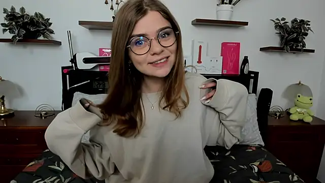 Snapshot of HaleyReedme chatting on May 2026 06:52:01 AM HaleyReedme online show from May 2026 06:52:01 AM