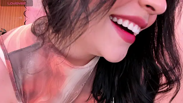 Snapshot of eva_sainnt chatting on October 2025 05:02:02 PM eva sainnt online show from October 2025 05:02:02 PM