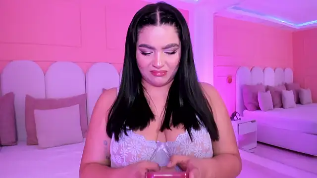 eva sainnt online show from March 2026 03:01:02 AM