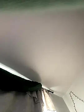 CosmiccAlai online show from November 2025 09:35:01 PM