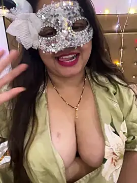 Catchybusty online show from June 2026 10:06:02 AM