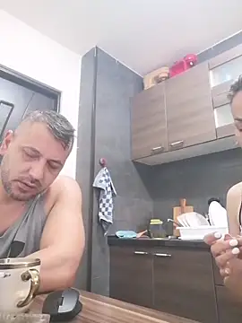 yourflowerpink online show from October 2025 06:13:01 AM