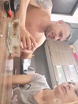 yourflowerpink online show from October 2025 06:45:01 AM