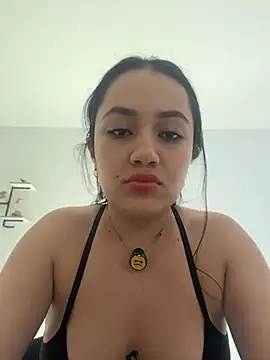 Snapshot of Isa_1207 chatting on June 2026 08:18:01 PM Isa 1207 online show from June 2026 08:18:01 PM