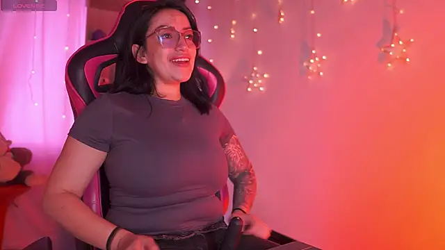 Madison Mayer online show from February 2026 12:59:02 PM