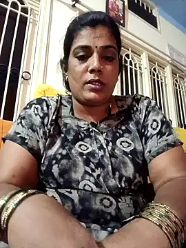 kissmetha online show from May 2026 08:05:02 PM
