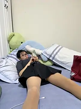 aa520uv online show from November 2025 10:59:02 AM