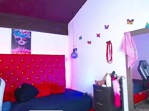 kriss sweetboobs10 online show from December 2025 12:03:02 PM