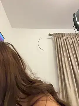 CelineReys online show from February 2026 06:17:02 PM