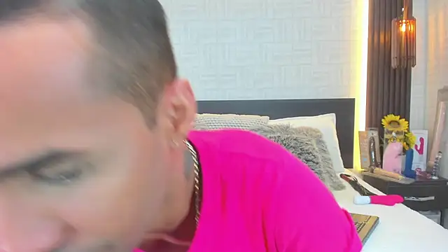 Anghel Stone online show from November 2025 08:55:01 PM