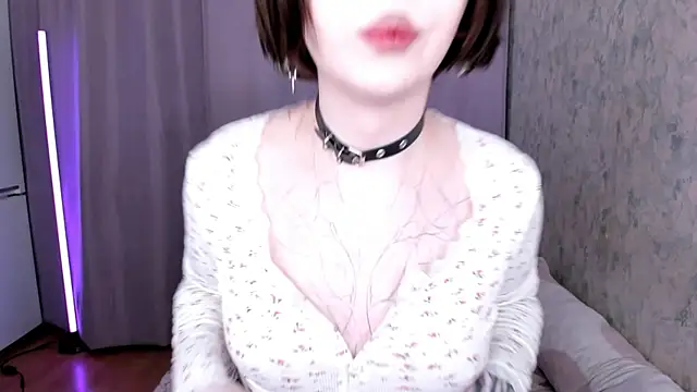 Snapshot of amelia_mays_xx chatting on June 2026 03:43:02 PM amelia mays xx online show from June 2026 03:43:02 PM